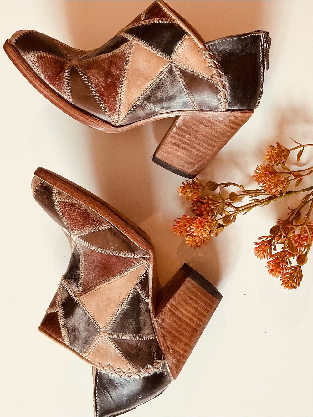 Freebird Mosaic Booties Sz 5